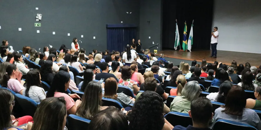 O encontro marcou um momento de integração, formação e planejamento para o novo ano escolar