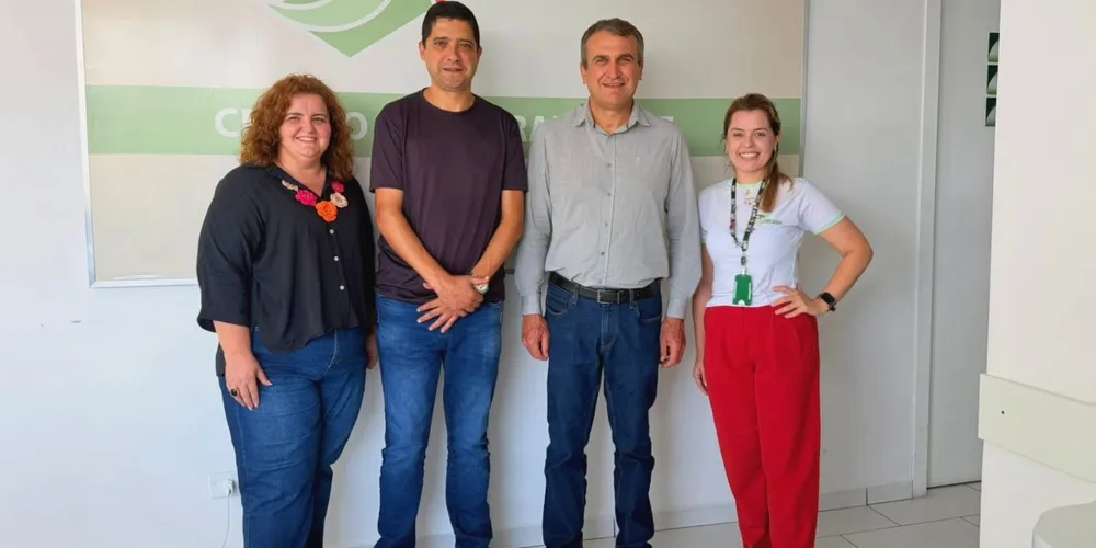 Visita foi realizada nessa segunda-feira (09)