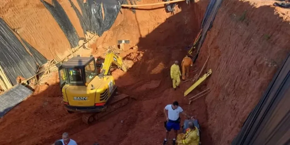 As vítimas chegaram a ser socorridas e levadas ao hospital da cidade, mas não resistiram