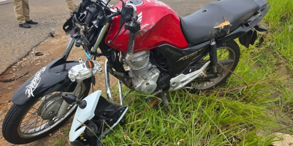 Havia duas pessoas na moto