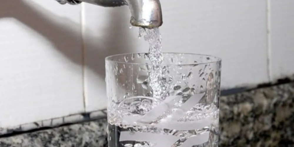 Conforme a SANEPAR poderá haver oscilação na pressão e interrupção do serviço