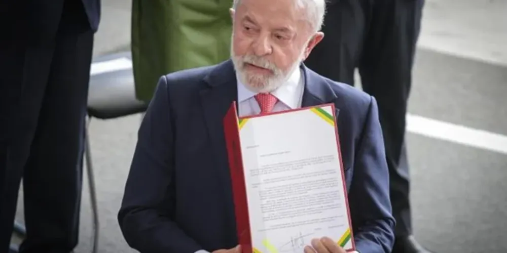 O texto do Orçamento prevê um total de R$ 61 bilhões em verbas indicadas por deputados e senadores