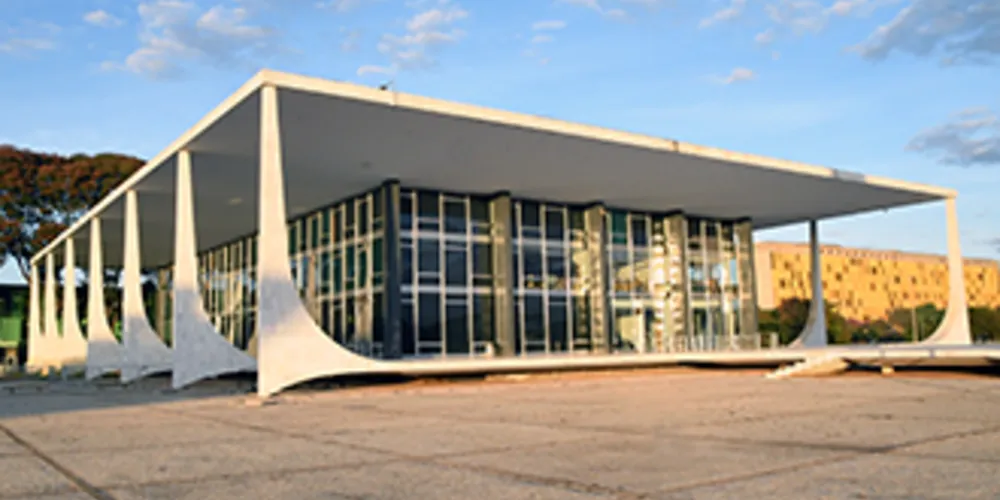 Segundo Gonet os dados sigilosos foram explorados de forma "fragmentada e seletiva" para "produzir suspeitas artificiais"