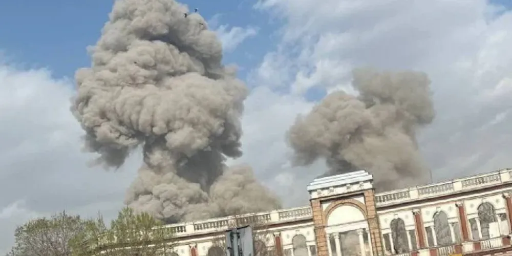 Bombardeios iniciaram em meio ao processo de negociação