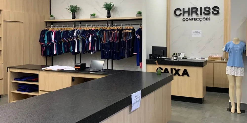 Loja está localizada no bairro de Oficinas