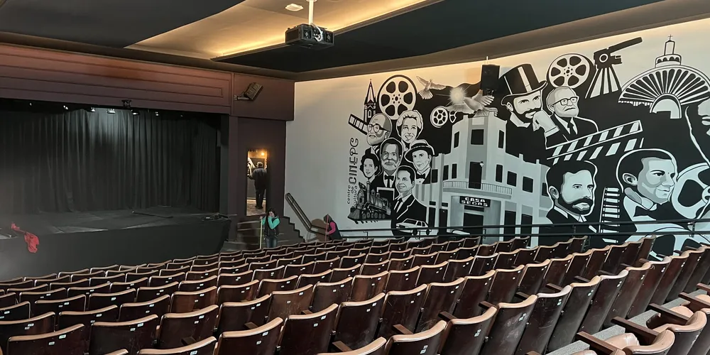 O interior do Centro de Cultura Cidade de Ponta Grossa – Cine PG
