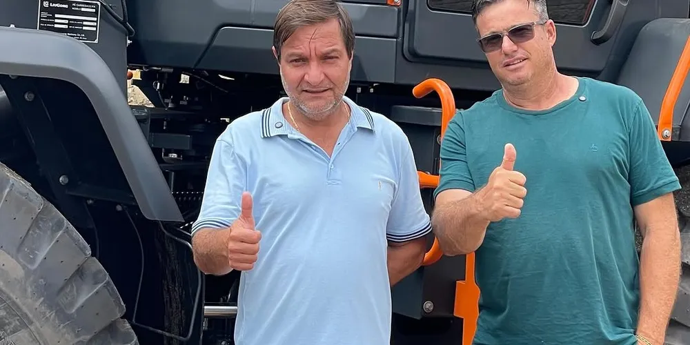 A entrega foi realizada nessa quinta-feira (05) e destacada pelo prefeito Christiano Borges, ao lado do vice Pithi