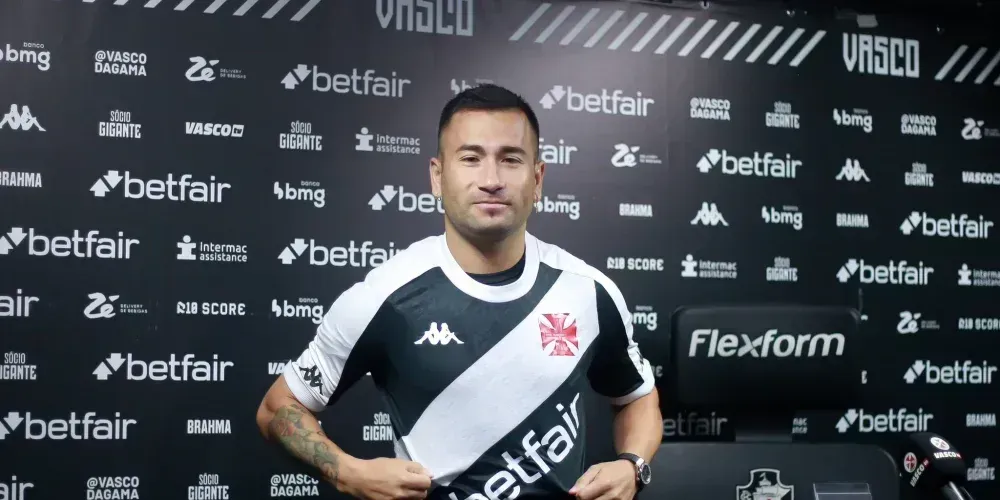 O jogador afirmou ter sido vítima de suborno para que pudesse ter mais minutagem no Cruzmaltino