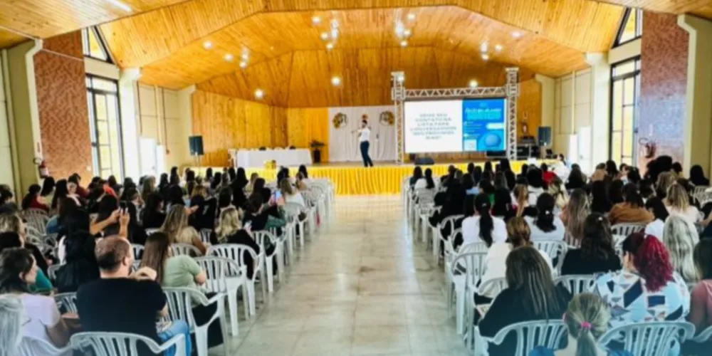 Formação foi realizada pela Prefeitura de São Mateus do Sul , no Centro do Idoso