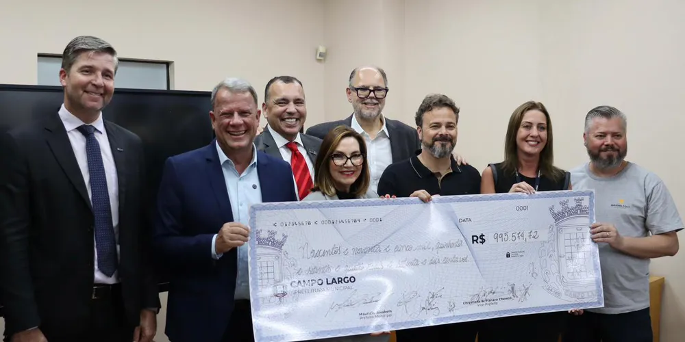 Alex Canziani, Maurício Rivabem e demais lideranças estiveram reunidos