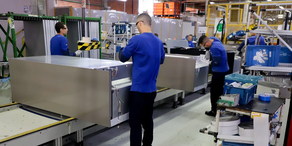 As vagas contemplam diferentes níveis de escolaridade