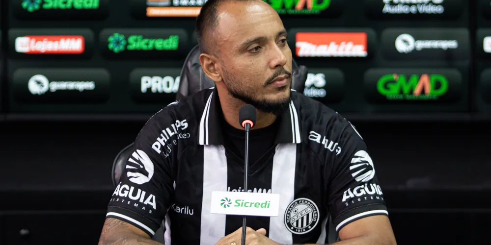 Felipe Augusto conversou com os jornalistas nesta segunda-feira (2)