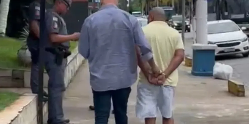 O homem afirmava que o ritual exigiria relações sexuais, momento em que praticava os abusos