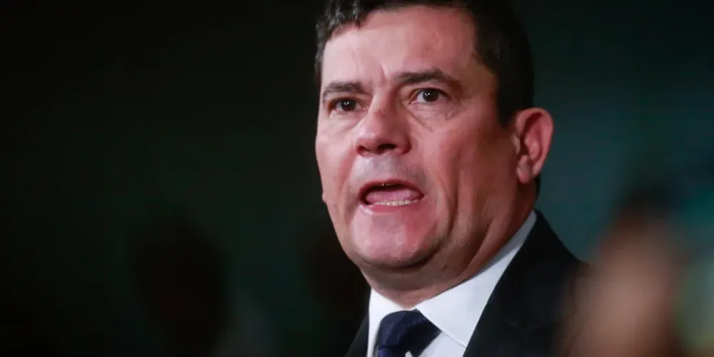 Sérgio Moro defende que Toffoli seja afastado