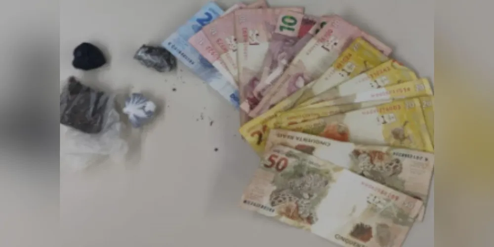 Os envolvidos e o material apreendido foram encaminhados à autoridade