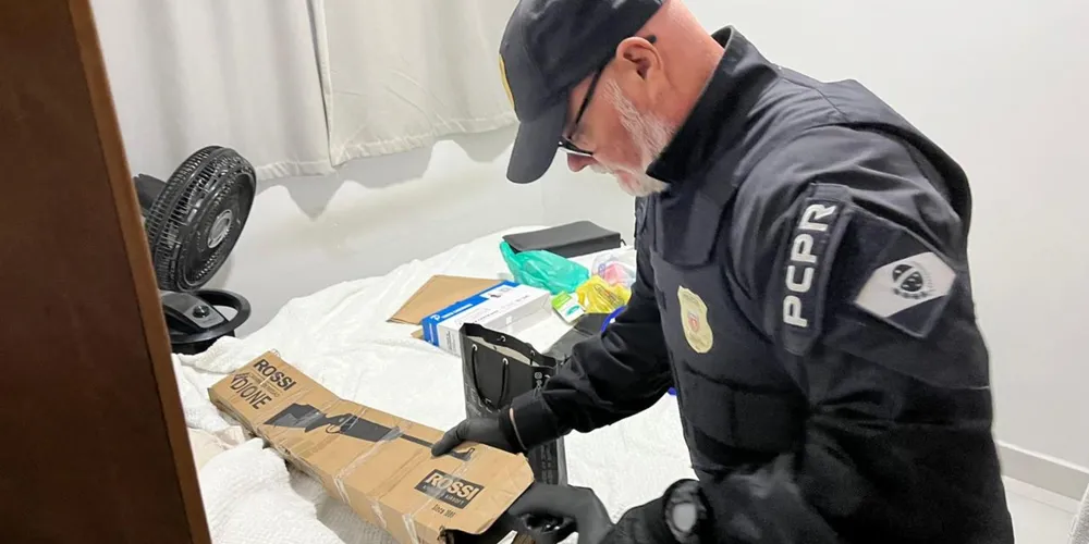 Os mandados são cumpridos nas cidades de Curitiba, Colombo, Pinhais e Ponta Grossa