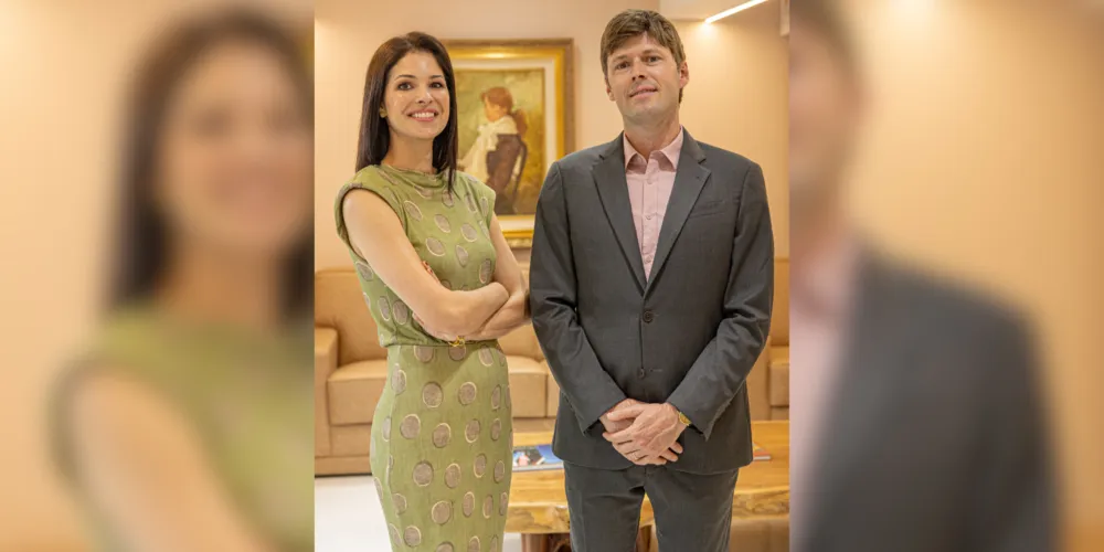 À frente da clínica estão o cirurgião plástico Dr. Eduardo Silva e a dermatologista Dra. Majenna Silva