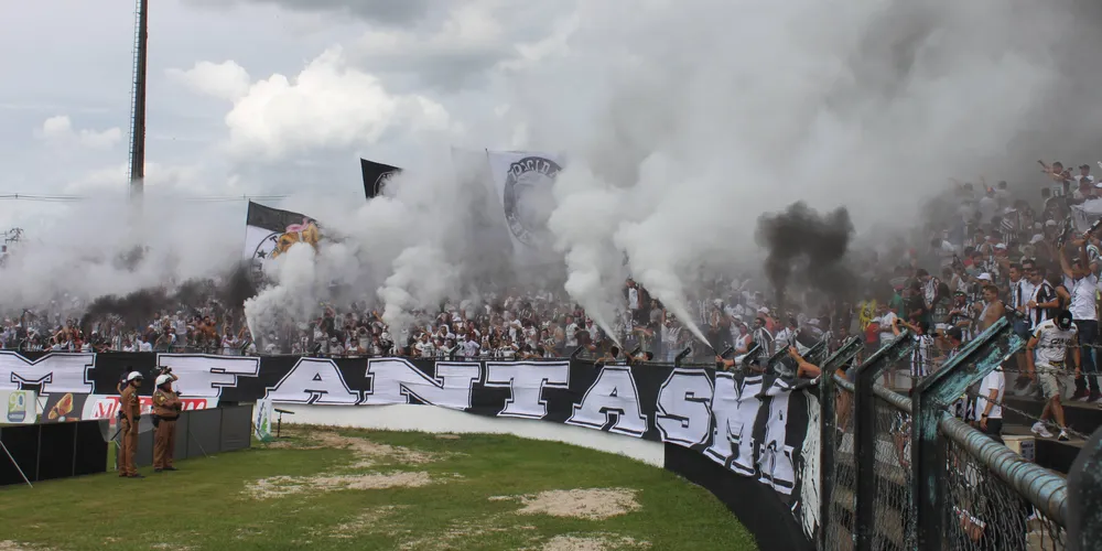 Torcida do Fantasma quer fazer festa histórica no duelo contra o Londrina