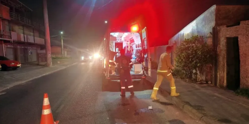 Homem foi abandonado em cima de construção após ser espancado