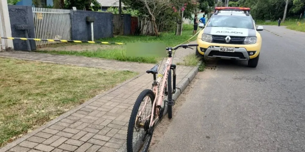 Equipes da Polícia Militar estiveram no local do homicídio