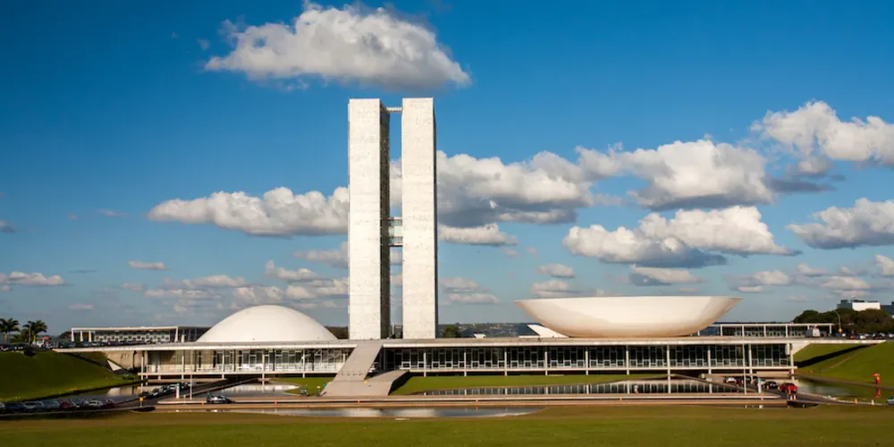 O texto será examinado inicialmente pela Parlasul