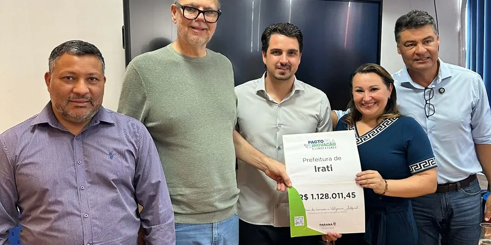 O deputado esteve com equipes da Administração Municipal de Irati