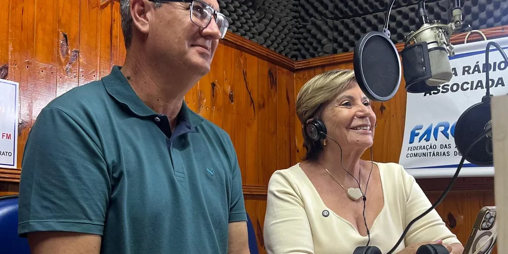 O presidente da Câmara Municipal, Julio Küller, e a prefeita de Ponta Grossa, Elizabeth Schmidt