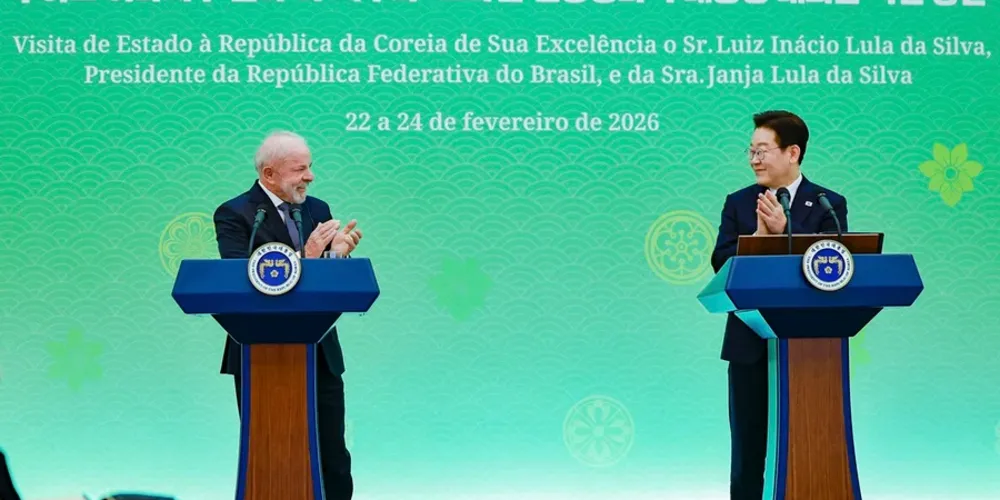 Lula ao lado de Lee Jae-myung