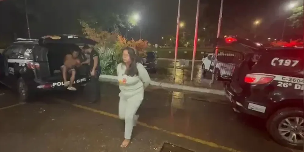 O casal foi autuado pelos crimes de tortura e lesão corporal gravíssima