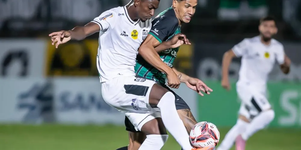 Os gols saíram no segundo tempo