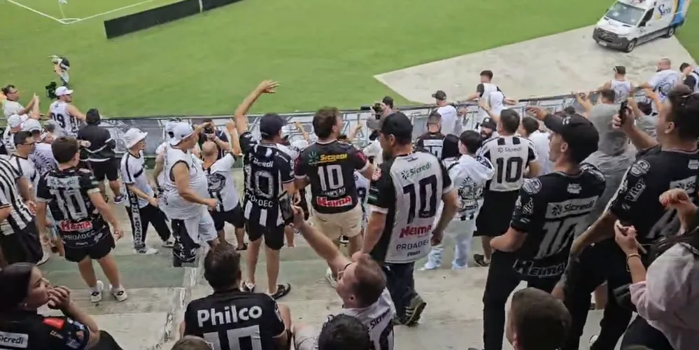 Os torcedores do Fantasma no jogo deste sábado (21)