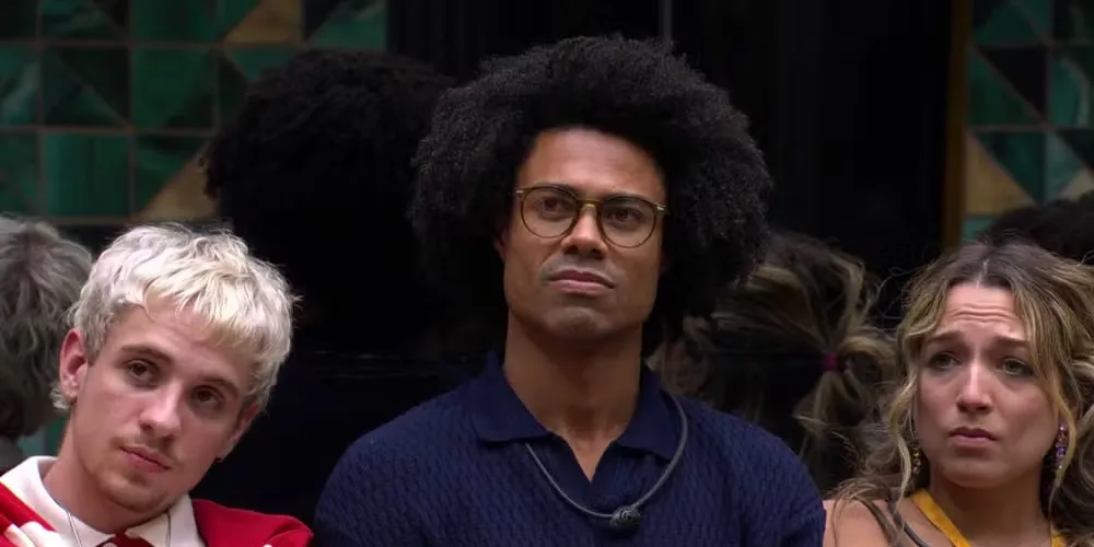 Breno chamou Juliano Floss para o acompanhar no Quarto Secreto