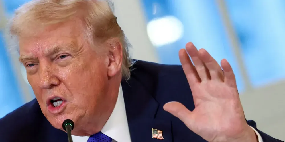 Ele observou que as tarifas continuam sendo sua abordagem preferida