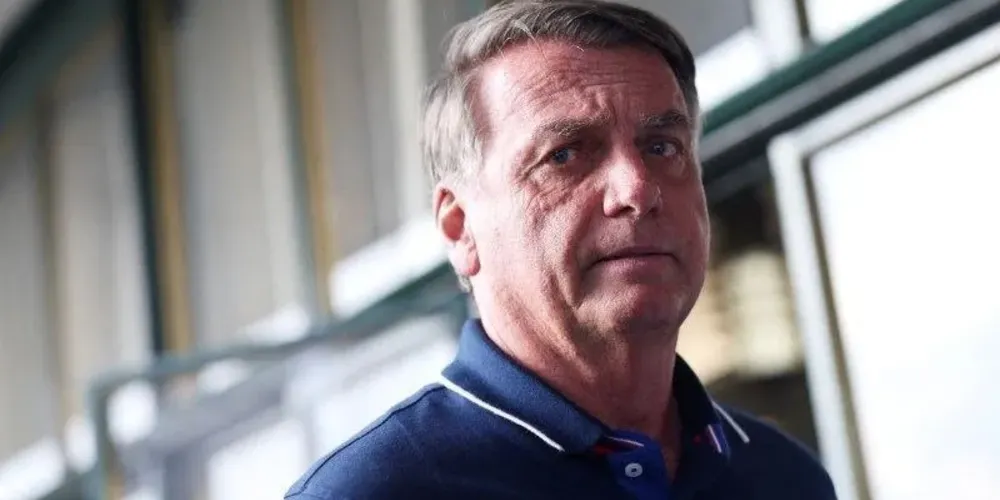 Ex-presidente Jair Bolsonaro no aeroporto de Congonhas, em São Paulo