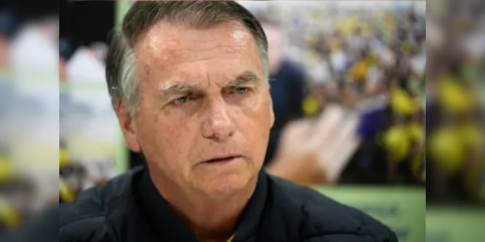 Em 3 de fevereiro, o MPM (Ministério Público Militar) pediu a perda da patente de Bolsonaro