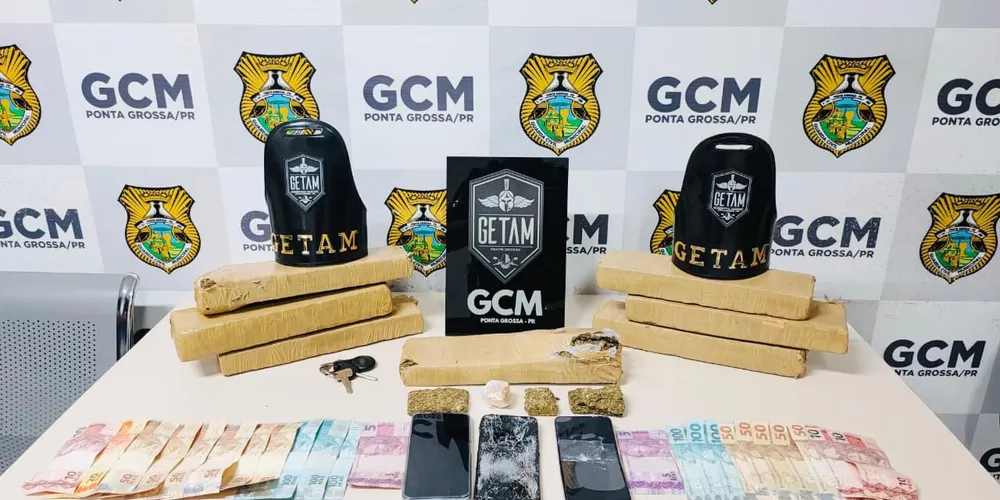 Itens apreendidos com os suspeitos foram encaminhados para a 13ª SDP