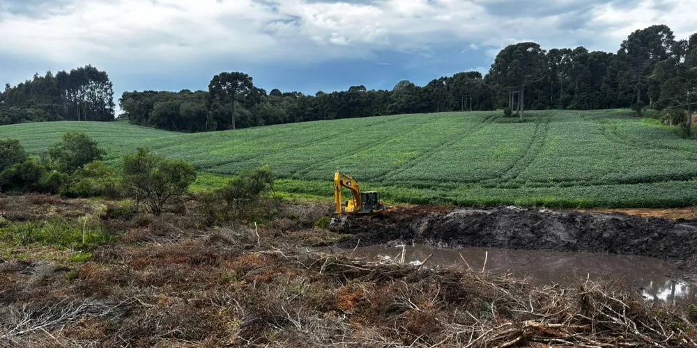 Registro da ocorrência feito por agentes da Polícia Militar