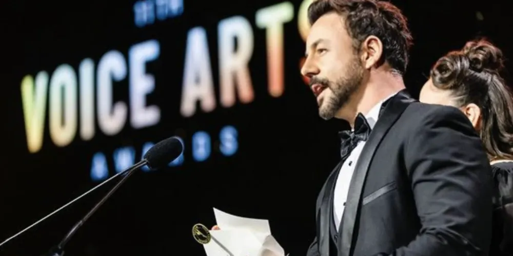 Sebastian mora nos Estados Unidos desde a década de 1990