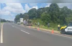 Mulher fica ferida após capotamento na PR-151, em Carambeí