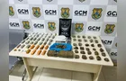Suspeito foge, deixa sacola cair e guarda apreende mais de 2 kg de maconha em PG