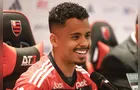 Corinthians encaminha contratação de Allan, do Flamengo
