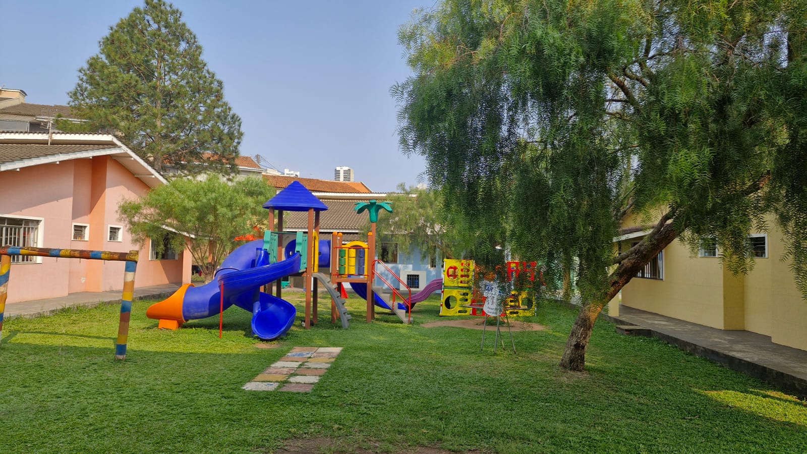   Pequeno Anjo  acolhe crianças em PG há 14 anos