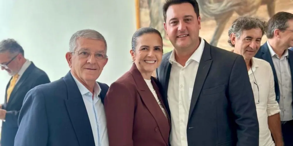 Dr. Eros Danilo Júnior, Rita Araújo e Ratinho Junior