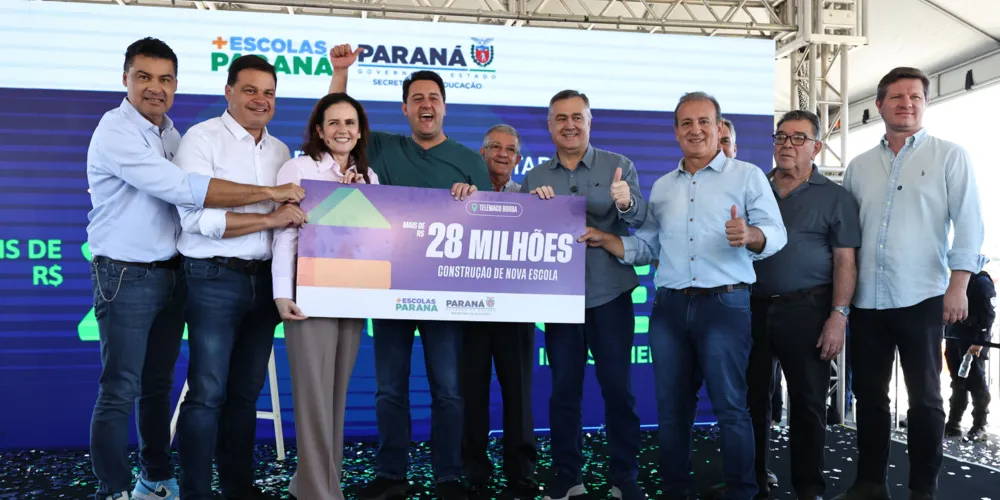 Lideranças estaduais e municipais estiveram reunidas no município