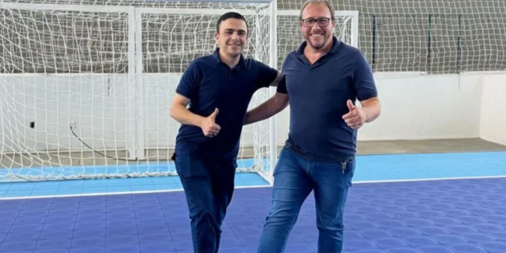 Deputado federal Aliel Machado e o prefeito de Rebouças, Laercio Cipriano