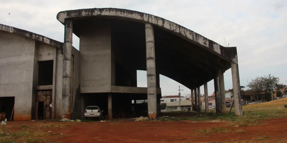 O Parque Tecnológico Terra dos Pinheirais será construído no terreno do Teatro Denise Stoklos