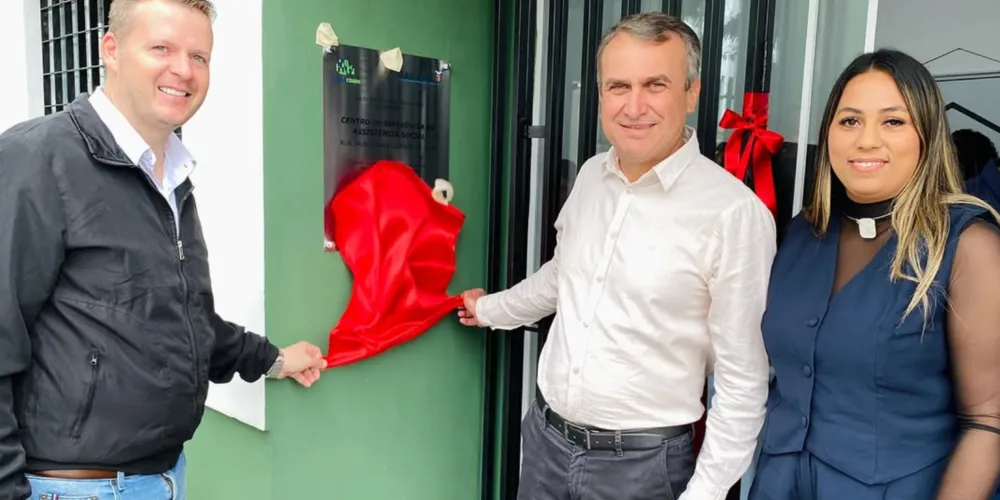 Inauguração contou com a presença de lideranças municipais