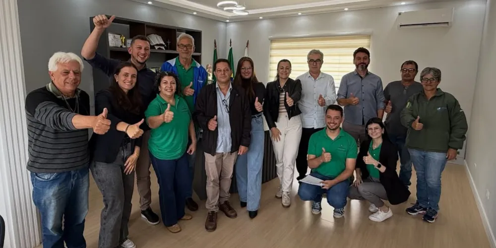 Equipes estiveram em reunião com o prefeito Leandro Jasinski nesta quarta-feira (15)