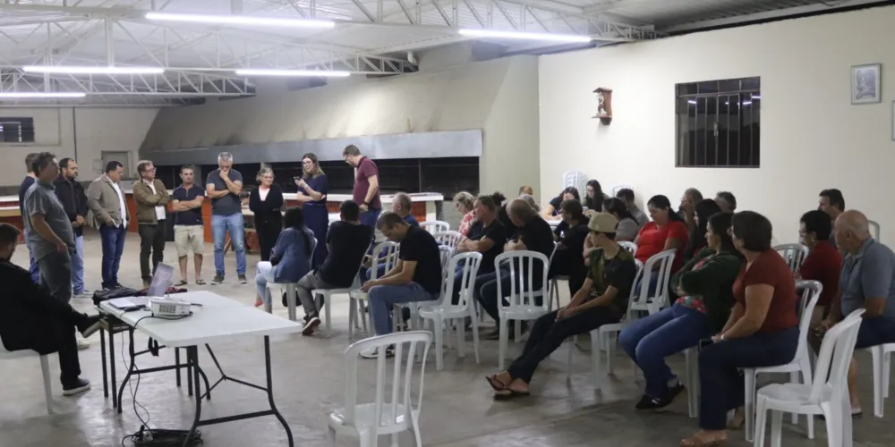 Audiência Pública da Secretaria Municipal de Desenvolvimento Urbano realizada na Colônia Balbino Cunha