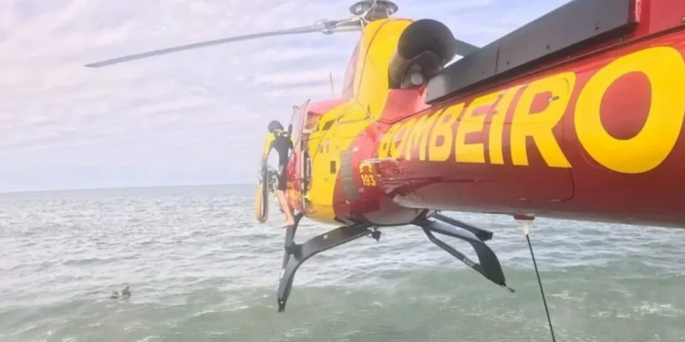 O resgate de afogamento com helicóptero mobilizou equipes do Corpo de Bombeiros